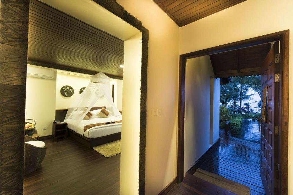 Jade Marina Resort And Spa Ngapali Exteriör bild